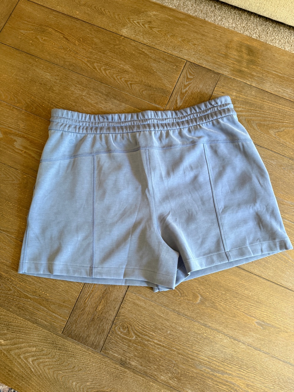 Lululemon Blue Gray Pull-On Athletic Shorts Size 14 - Picture 2 of 4